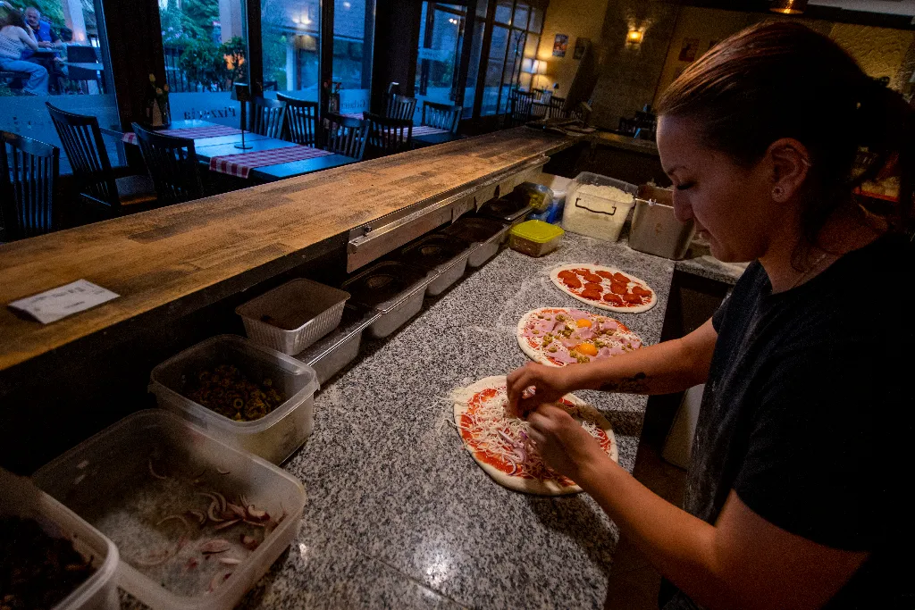 Capri Buda - Budapest, Csatárka út 54. | Capri Pizzéria